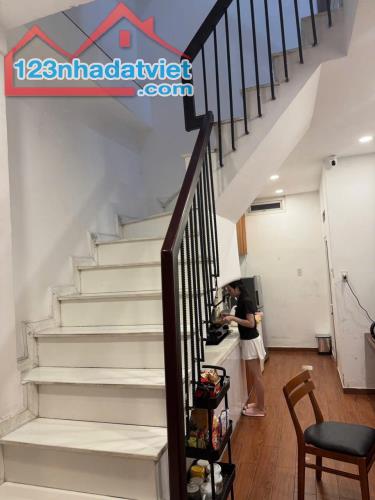 BÁN NHÀ HXH 6M NGUYỄN CẢNH CHÂN – QUẬN 1