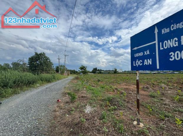 Bán đất xã Lộc An, Long Thành: 20 x 35= 662m2, giá 4,5 tỷ - 2