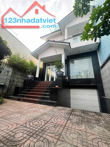 Biệt thự MT Đường 26, Tăng Nhơn Phú A – 222m² (8.1×27.5m) x 5 tầng có hầm