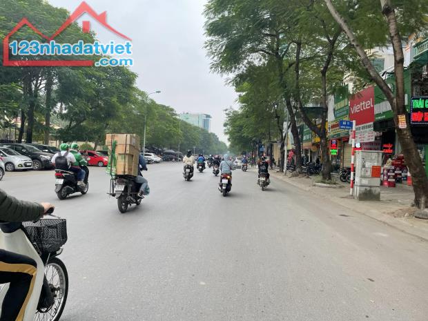 BÁN 40M2 ĐẤT XUÂN LA, Ô TÔ TRÁNH, NGÕ THÔNG, KINH DOANH THUẬN LỢI, SÁT ĐƯỜNG CHÍNH, VỊ TRÍ