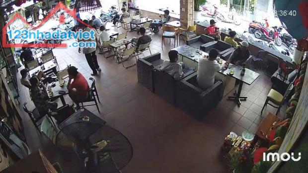 Do nhà có việc nên em cần sang lại quán cafe đang hoạt động ổn định Địa chỉ: 24 Liên khu - 4