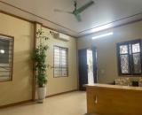 CHO THUÊ! Nhà Phố Tô Ngọc vân, Tây Hồ 65m2x C4, Lô Góc, 10 tr/th, Phố 20m