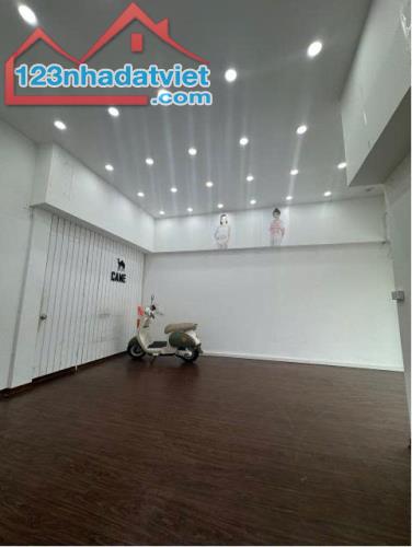 Chính chủ cho thuê cửa hàng mặt phố vị trí đẹp số 33 phố Chùa Bộc, Đống Đa, HN - 4