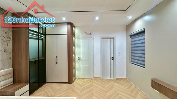 🏡 HOÀNG VĂN THÁI – NHÀ ĐẸP Ở NGAY – 6 TẦNG THANG MÁY – 2 MẶT THOÁNG – GẦN Ô TÔ 🏡 - 4