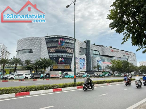 Bán nhà mặt phố đường số 19, Hiệp Bình Chánh, Thủ Đức, TP HCM. DT 54m2, 4 tầng. Giá - 8.4 - 4