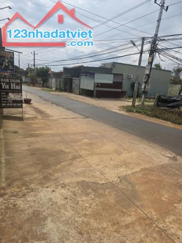 BÁN NHÀ + ĐẤT MẶT TIỀN ĐƯỜNG NHỰA – FULL NỘI THẤT
