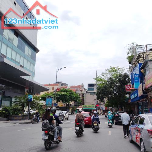 lê trọng tấn 45m 4t mt3.7m,ngay phố,ô tô đỗ cổng,tiện ích vô vàn,an sinh đỉnh