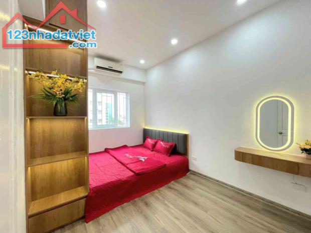 Cần bán chung cư mặt phố Tạ Quang Bửu - 60m2 x 2 ngủ - Lô góc - Sổ đỏ cc - Giá 6,19 Tỷ - 1