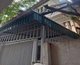 Cho thuê nhà ngõ phố Đê Tô Hoàng Hai Bà Trưng 54m x 3 tầng, giá 10tr/tháng