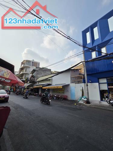 Bán nhà mặt tiền Hồ Bá Kiện p12 Q10, ngang 8m,  HDT 40 Tr/Tháng chỉ nhỉnh 16 tỷ - 2
