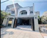 CẦN BÁN GẤP NHÀ MẶT TIỀN ĐƯỜNG NGÔ GIA TỰ, THỦ DẦU MỘT, DT 100M2, SỔ HỒNG RIÊNG CÔNG CHỨNG