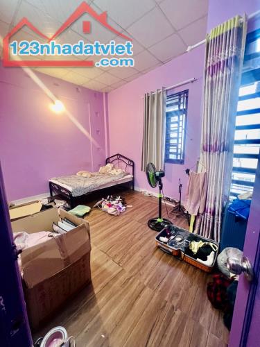 BÁN NHÀ GẦN CO.OPMART PHẠM THẾ HIỂN, Q.8 - NGANG 5,2M - 3 TẦNG- 4PN - 4.98 TỶ- 0784968131 - 4