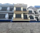 BÁN NHÀ 2 TỶ 200 TRIỆU, NGÕ NÔNG ĐƯỜNG LƯƠNG THẾ VINH, 50M2 x 3 TẦNG