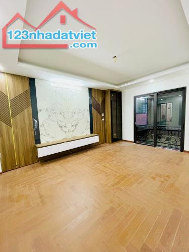 MẶT NGÕ QUỲNH GARA ÔTÔ VỪA Ở ĐẸP VỪA KINH DOANH 40m2 MẶT TIỀN ĐẸP 4.2m SỔ ĐẸP, CHỈ 12 TỶ 8 - 1