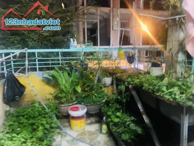 Mặt tiền Cô Bắc Q1 272m2 chỉ 200 tỷ - 3