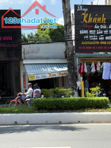 Bán đất tặng nhà trệt mặt tiền đường 3 tháng 2, phường Tân An, Cần thơ - 12.5 tỷ