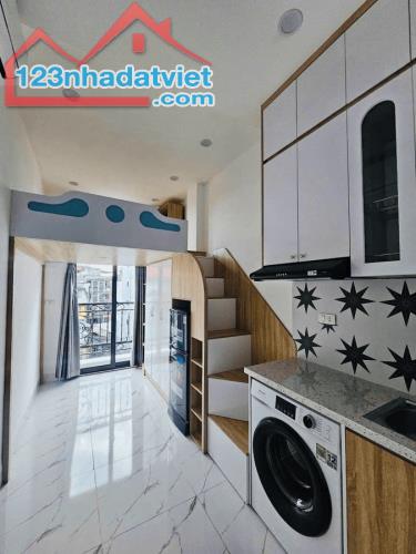 Bán tòa CCMN Phố Bạch Mai, Hai Bà Trưng, DT 82m2*6 Tầng Thang Máy, 18 phòng kk, 2x tỷ - 3