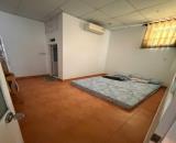 Bán gấp nhà Lê Liễu, 33m², sát mặt tiền, khu dân trí cao, đủ tiện ích chỉ 4.x tỷ. Siêu HOT