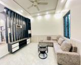 Nhà phố Tôn Đức Thắng 39 m², 3 tầng kiên cố. Giá hơn 2 tỷ
