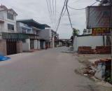 BÁN ĐẤT TẶNG NHÀ 2 TẦNG ĐƯỜNG Ô TÔ TRÁNH LÔ GÓC