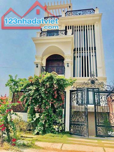 BÁN NHÀ PHƯỜNG THẠNH MỸ LỢI.QUẬN 2. HẦM + 4 TẦNG.SỔ HỒNG CHÍNH CHỦ.GIÁ 25 TỶ.