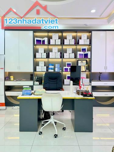Mở rộng quy mô sang cơ sở mới lớn hơn cần CHUYỂN NHƯỢNG CƠ SỞ CHĂM SÓC SẮC ĐẸP & MẶT BẰNG - 4
