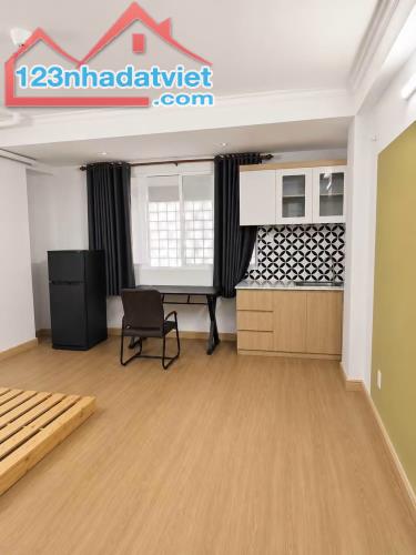 Bán CHDV Bình Đông P.13 Q.8. Diện tích 80m2. Kết cấu 5 tầng 11PN 12WC. - 3