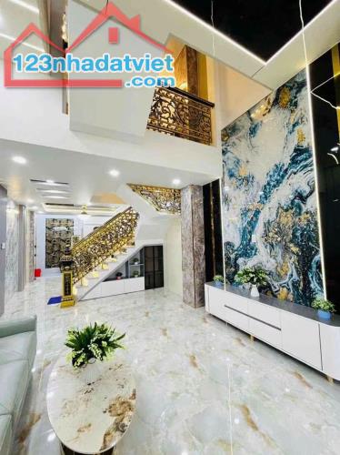 Bán nhà mặt t.i.ề.n đường Hưng Phú P.8 Q.8. Diện tích 57m2. Kết cấu 4 tầng 5PN 7WC. - 2