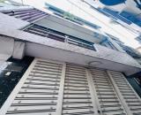 (QUÁ HIẾM) - Nhà 3 tầng cách 1 căn ra MT Nguyễn Văn Cừ Q.1 (31m2) ngang 4.3m - 5.5 Tỷ TL