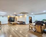 Bán chung Cư Tây Hồ 81m² 2 ngủ 2 wc, giá 8 tỷ