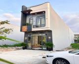 Khách xem liên tục, ưu tiên người đặt cọc trước.
