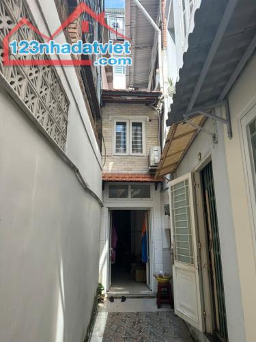CHO NỮ THUÊ PHÒNG RIÊNG FULL NỘI THẤT , TRUNG TÂM QUẬN 1, NGUYỄN CƯ TRINH - 3