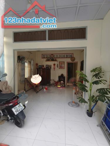 NHÀ CẤP 4 NGANG 5M – 103M² – Ô TÔ VÀO NHÀ – GẦN CV PHẦN MỀM QUANG TRUNG - QUẬN 12. GIÁ: - 2