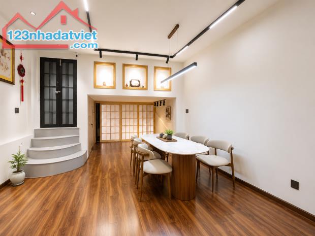 mặt tiền Đinh tiên hoàng – Tân định, quận 1 | 91m² –3 tầng – dòng tiền 70tr/th – giá 32 ty - 1