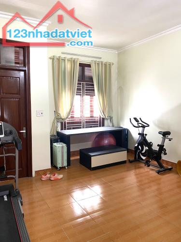 NHÀ ĐẸP PHỐ KIỀU SƠN ĐƯỜNG NHỰA Ô TÔ ĐỖ CỬA - 3