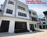 Bán nhà 3 tầng cột 5 NVC hạ long quảng ninh