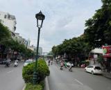 Bán Tòa VP Mặt Phố Nguyễn Văn Cừ 150m2 Mặt Tiền 10m Vỉ Hè Đá Bóng Dòng Tiền 150tr/1 Th,