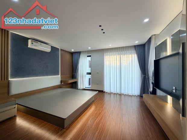Bán nhà lô góc 6T thang máy Vũ Đình Tụng 50m2, MT 5.5m, ô tô tránh, 10.2 tỷ - 1