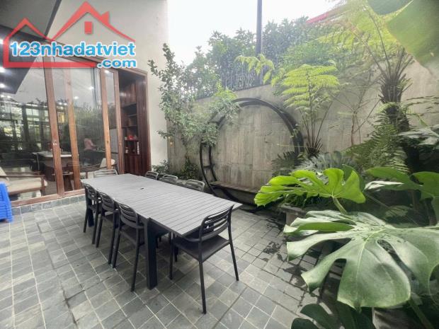 Ngọc Thụy – Biệt Thự Mặt Phố Sân Vườn 581/757M², 3 Tầng, MT 17M, Lô Góc 2 Mặt Tiền, 98 Tỷ - 2