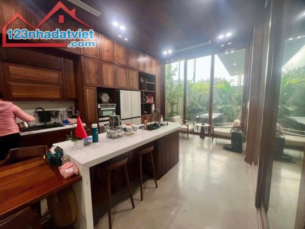 Ngọc Thụy – Biệt Thự Mặt Phố Sân Vườn 581/757M², 3 Tầng, MT 17M, Lô Góc 2 Mặt Tiền, 98 Tỷ - 7