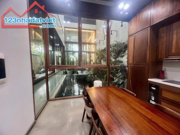 Ngọc Thụy – Biệt Thự Mặt Phố Sân Vườn 581/757M², 3 Tầng, MT 17M, Lô Góc 2 Mặt Tiền, 98 Tỷ - 10