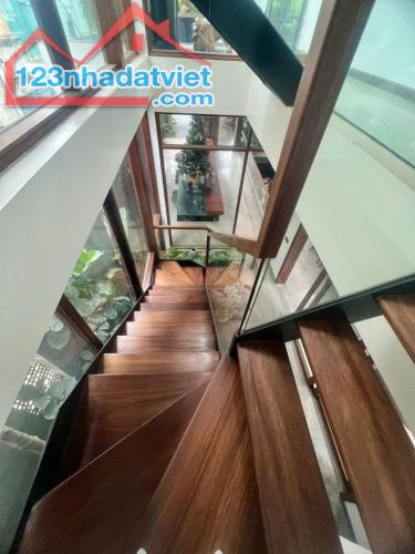 Ngọc Thụy – Biệt Thự Mặt Phố Sân Vườn 581/757M², 3 Tầng, MT 17M, Lô Góc 2 Mặt Tiền, 98 Tỷ - 13