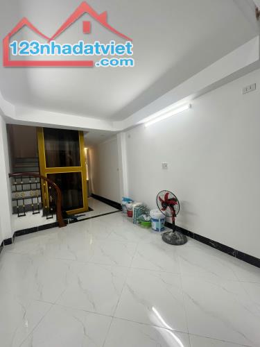 Bán nhà Ngõ Chợ Khâm Thiên, 6 tầng thang máy, nội thất đẹp, nhỉnh 8 tỷ - 1