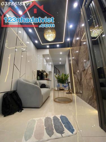 🔥 CHO THUÊ NHÀ NGUYÊN CĂN THỤY KHUÊ – TÂY HỒ  5 TẦNG  3PN – 4WC  FULL ĐỒ  11,5