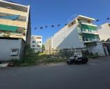 LÔ ĐẤT NGAY BỆNH VIỆN LÊ VĂN VIỆT - 110m2 - TIỆN XÂY MỚI 1 TRỆT 2 LẦU SÂN THƯỢNG