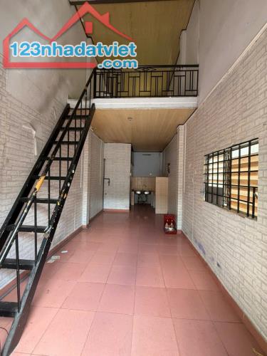 Nhà Tân Bình – Trường Chinh, ở ngay – KD đa dạng, ngang gần 4m – dài gần 16m – hơn 7 tỷ.