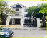 Bán biệt thự Mỹ Đình 2, BT sân vườn song lập 3 thoáng, oto đỗ cửa 200m2 61 tỷ