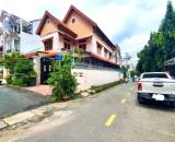 Biệt thự lô góc 2 MT – Dt 207m² (10.2 x 21m) x 2 tầng, 7PN – Ngay Lê Văn Việt