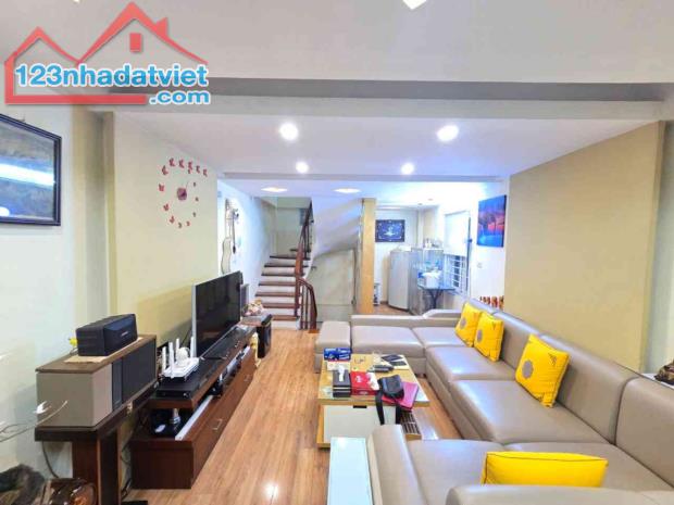 Nhà Ngõ Chợ Khâm Thiên 7 tầng, 5 ngủ, nhỉnh 9 tỷ - 1