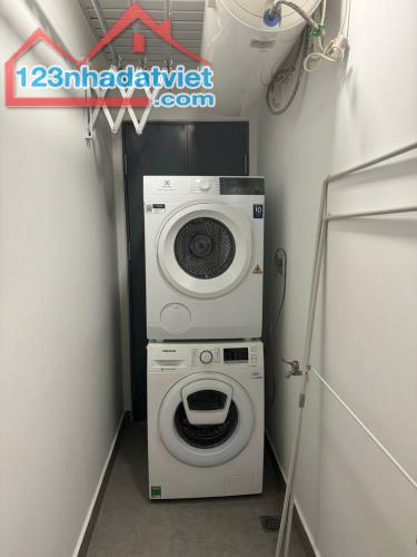 SUNWAH PEARL - 2PN - 106M² - FULL NỘI THẤT - VIEW HỒ BƠI